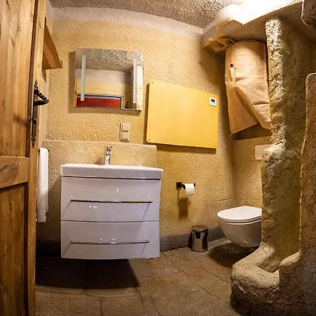 Festung Mittelelbe, Historisches An Der Elbe Appartement