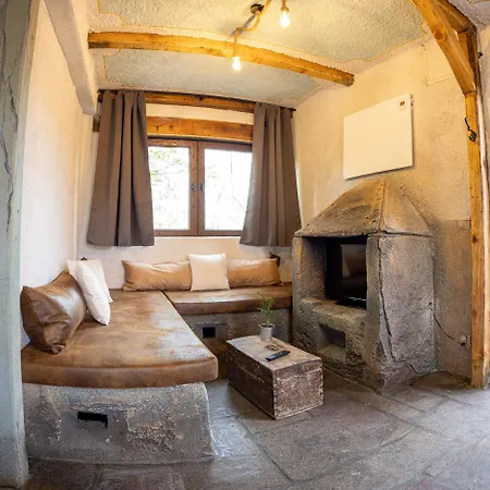 Festung Mittelelbe, Historisches An Der Elbe Appartement
